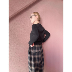 RATA❤️選擇你的褲長❤️超保暖隔熱❤️修身顯瘦褲，收腰設計❤️高品質彈性布料❤️BE格子圖案 第3張的照片