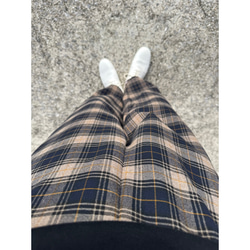 RATA❤️選擇你的褲長❤️超保暖隔熱❤️修身顯瘦褲，收腰設計❤️高品質彈性布料❤️BE格子圖案 第4張的照片