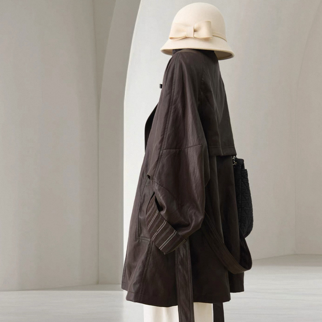 PU革コート、大人が着たいお洒落なコート、厚手のコート、秋冬のコート、防寒対策、秋冬限定、レディース