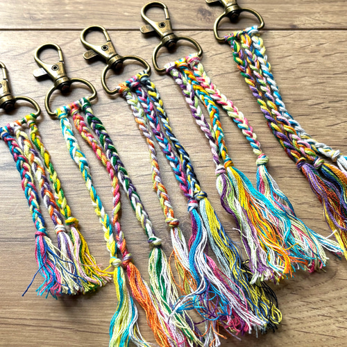 ミサンガ ストラップ キーホルダー ハンドメイド その他携帯