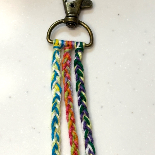 ミサンガ ストラップ キーホルダー ハンドメイド その他携帯