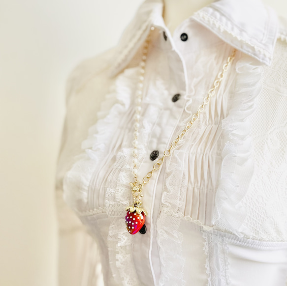 【限定♡】大粒いちご＆大粒パールのペンダント・ハート 3枚目の画像