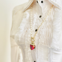 【限定♡】大粒いちご＆大粒パールのペンダント・サークル 3枚目の画像