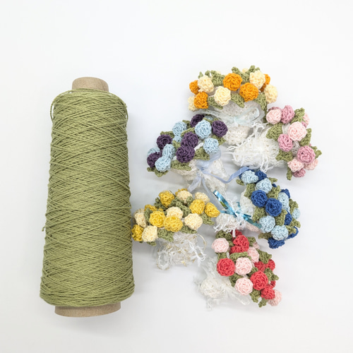 ムラサキ〉花束になるバラのコースター かぎ針編み 編み物 プレゼント