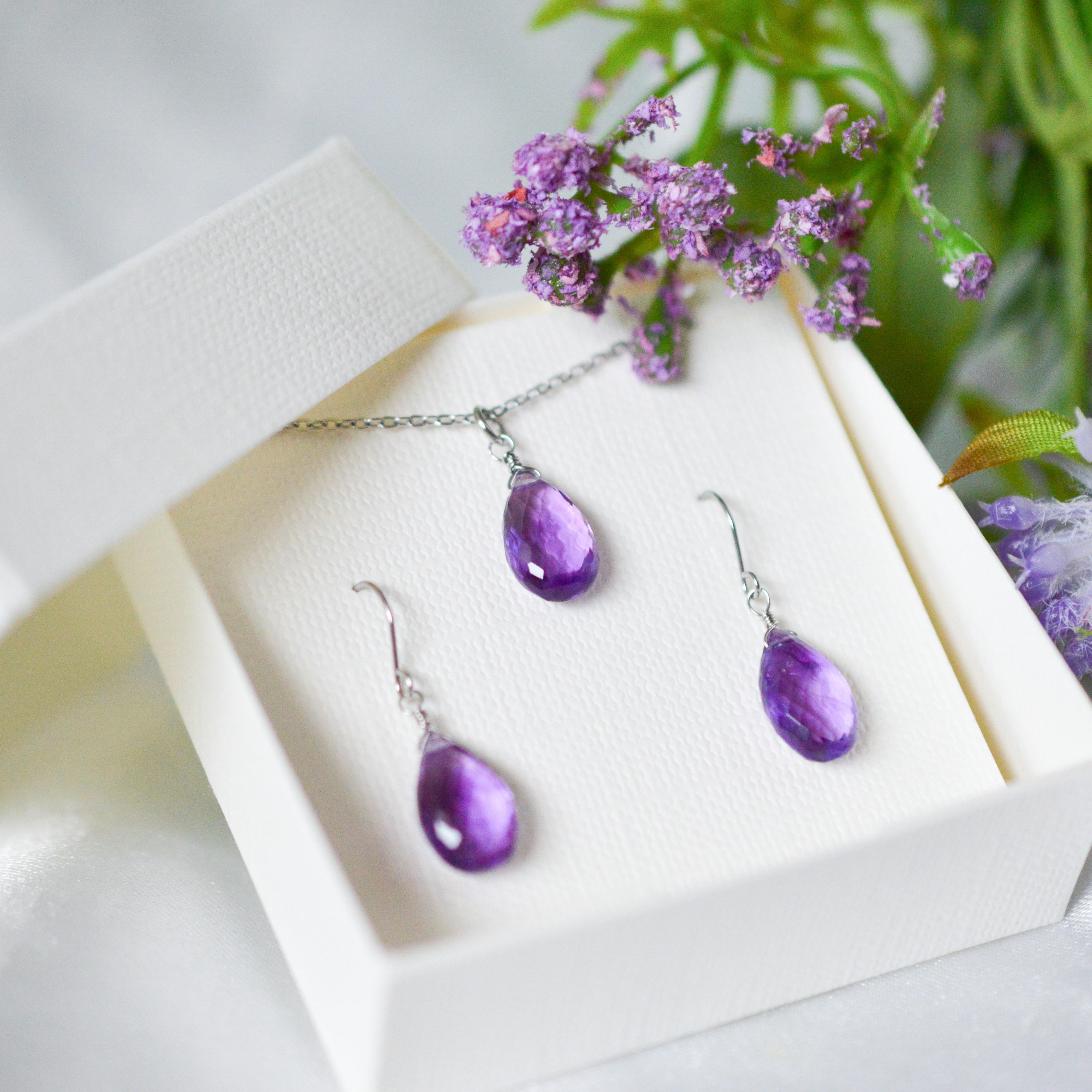 天然石アメジストのフックピアス&ネックレスのセット/紫/クリスマスラッピング無料/送料無料
