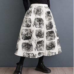 スカート　大きいサイズ レディース 秋冬　春 新品 ウエストゴム　ひざ丈 3枚目の画像