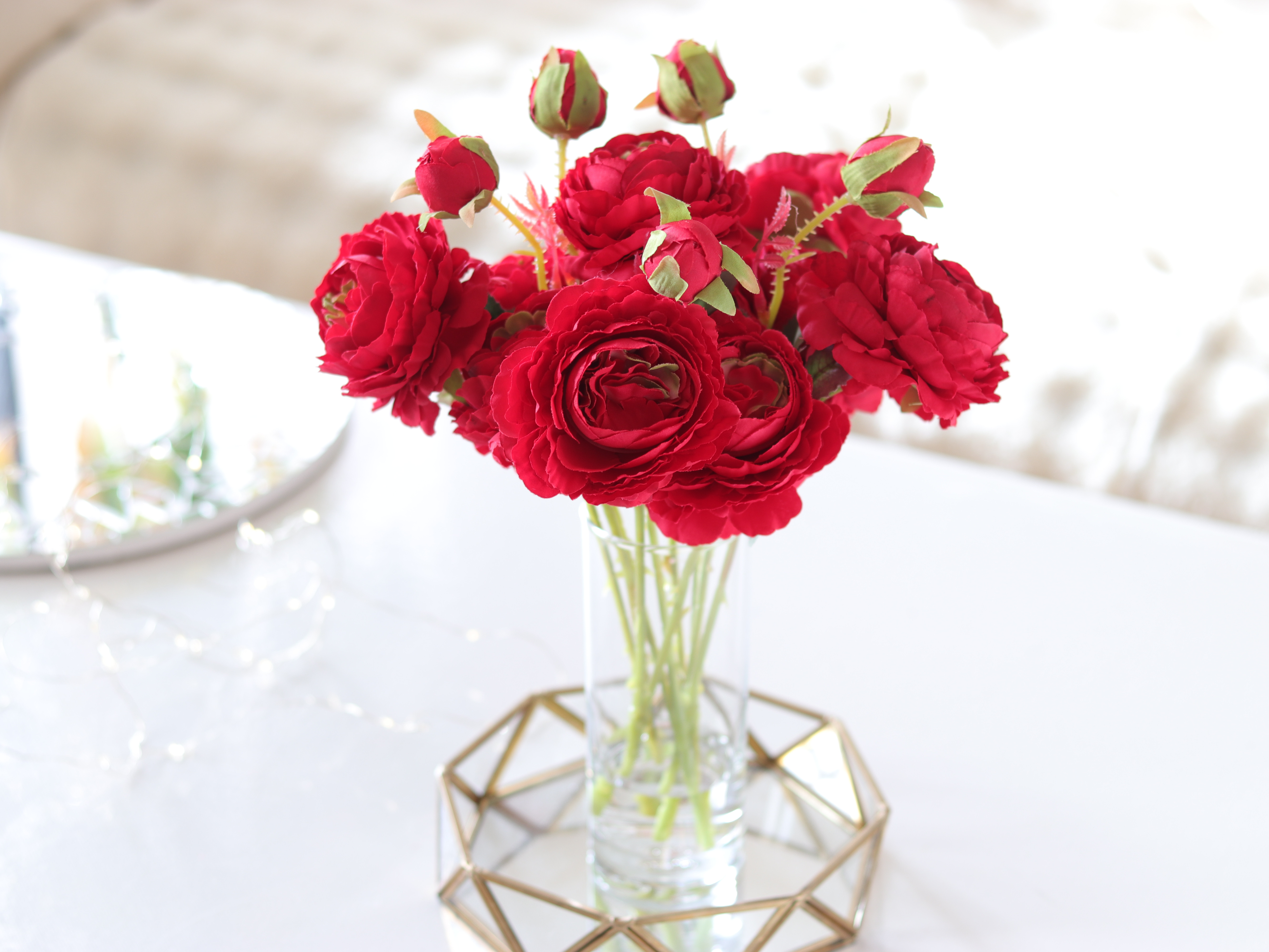 Xmas   様々なイベントで活躍　ローズのエレガンスアレンジ　レッド