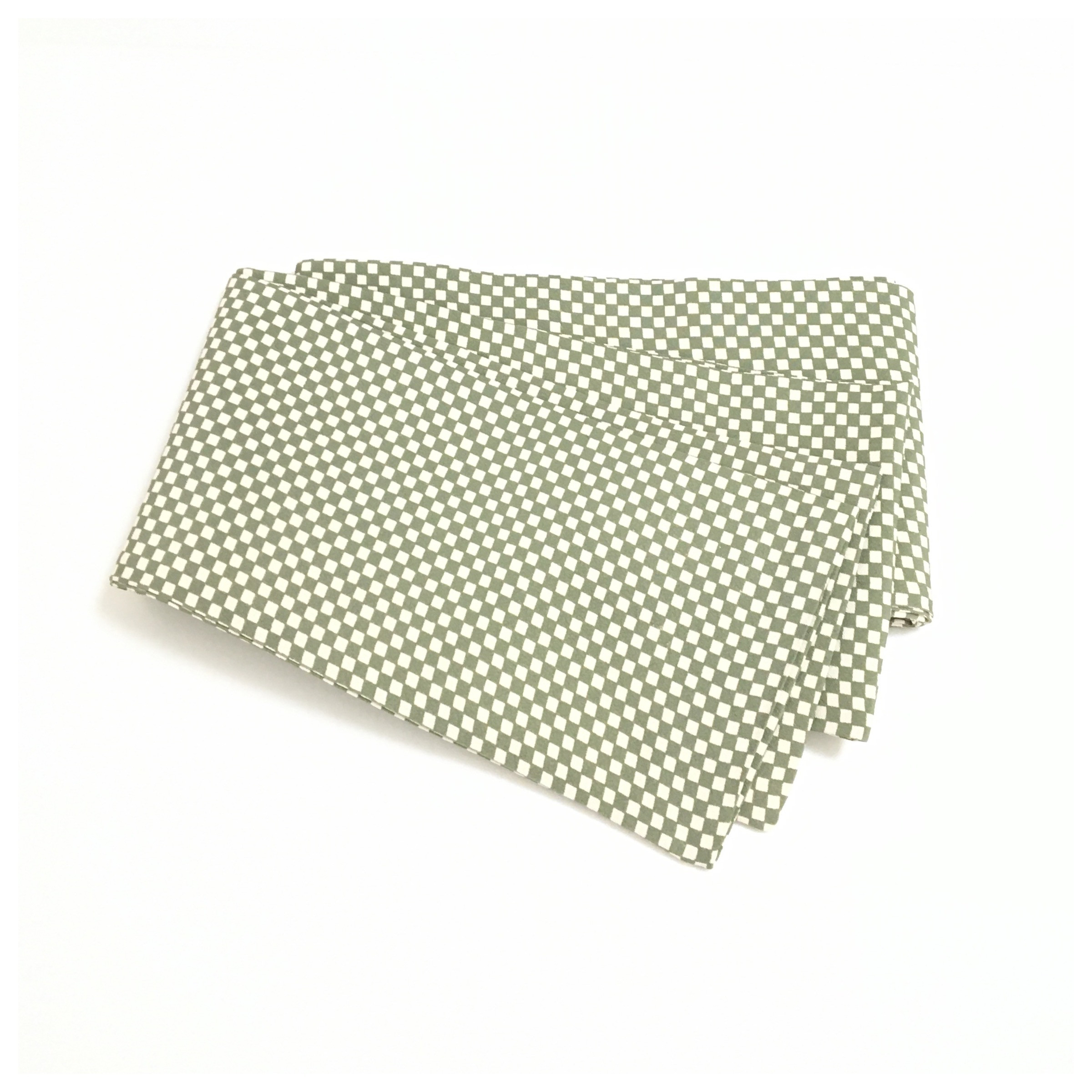 美品　半幅帯　正絹　市松柄　グリーン　個性派　全通　長さ412　リサイクル