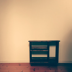 レトロ調なブックシェルフ 1枚目の画像