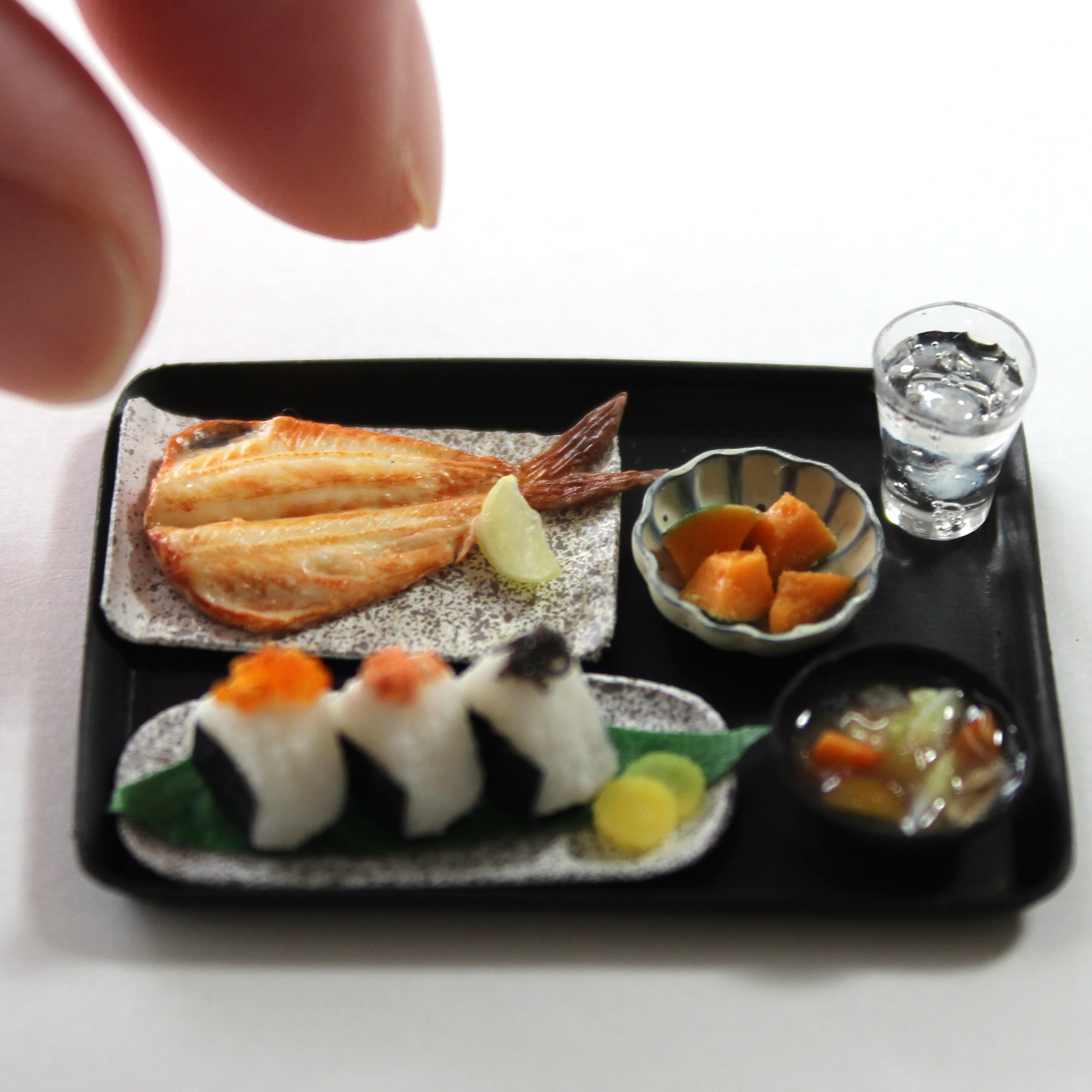 ミニチュアフード　ほっけ定食　ほっけの開き