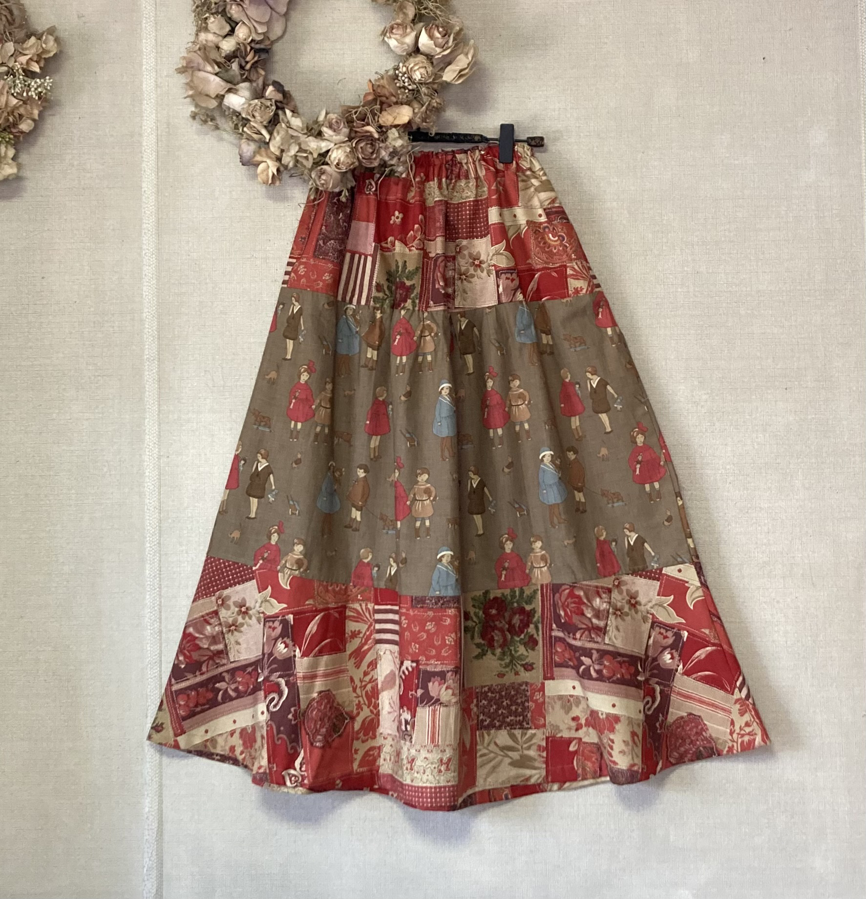 フレンチジェネラル 名作「Odile」のふんわりフェミニンスカート ティアード レッド系 moda生地