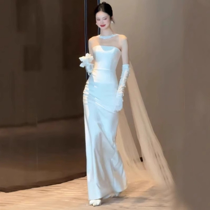 ノースリーブ 白 黒 サテン ウェディングドレス シンプル 韓国風 花嫁 パーティー 演奏会 二次会 前撮り HL435