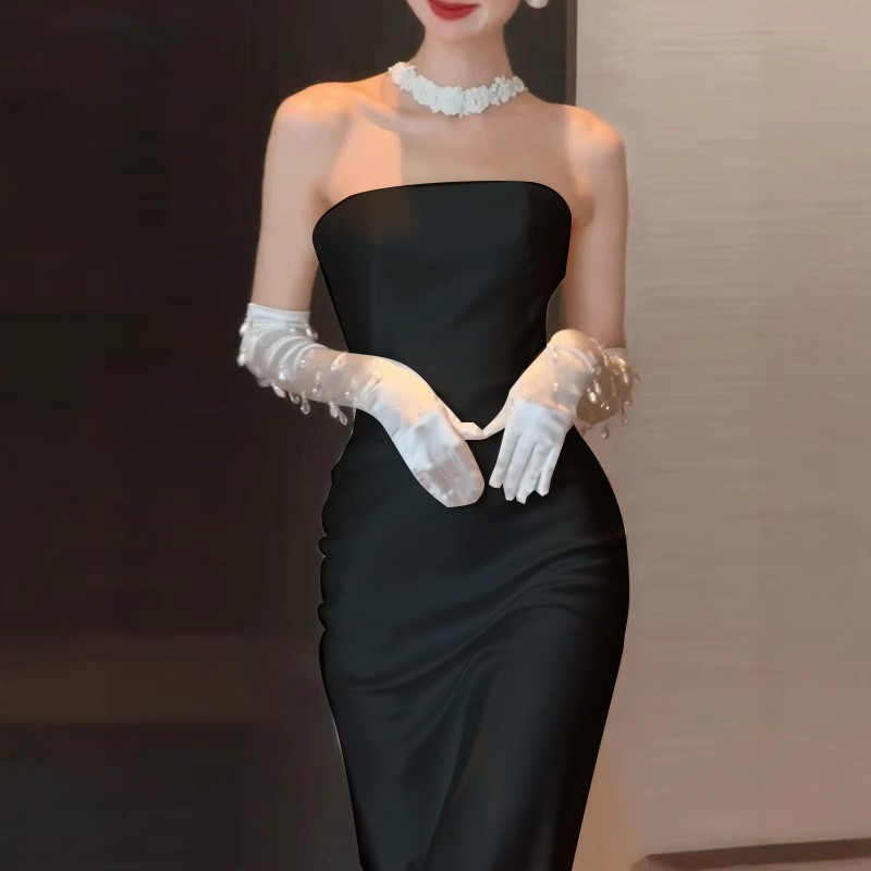 ノースリーブ 白 黒 サテン ウェディングドレス シンプル 韓国風 花嫁 パーティー 演奏会 二次会 前撮り HL435