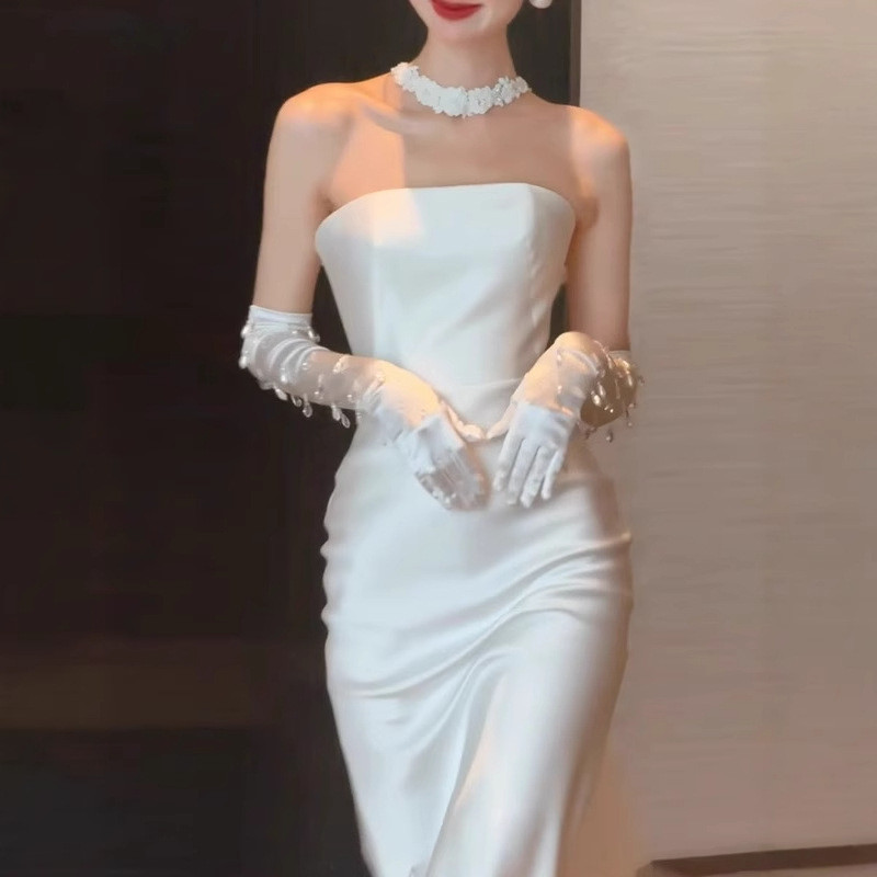 ノースリーブ 白 黒 サテン ウェディングドレス シンプル 韓国風 花嫁 パーティー 演奏会 二次会 前撮り HL435