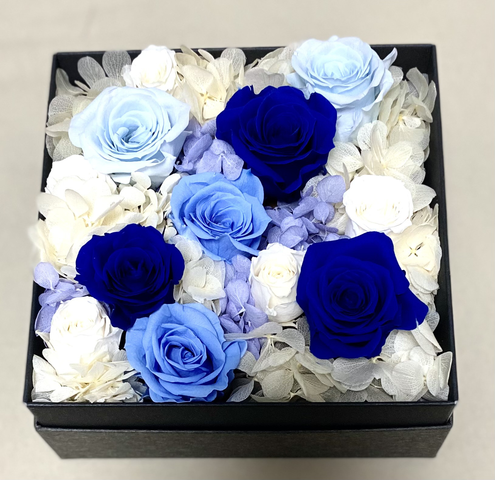 プリザーブドフラワーBOXアレンジ