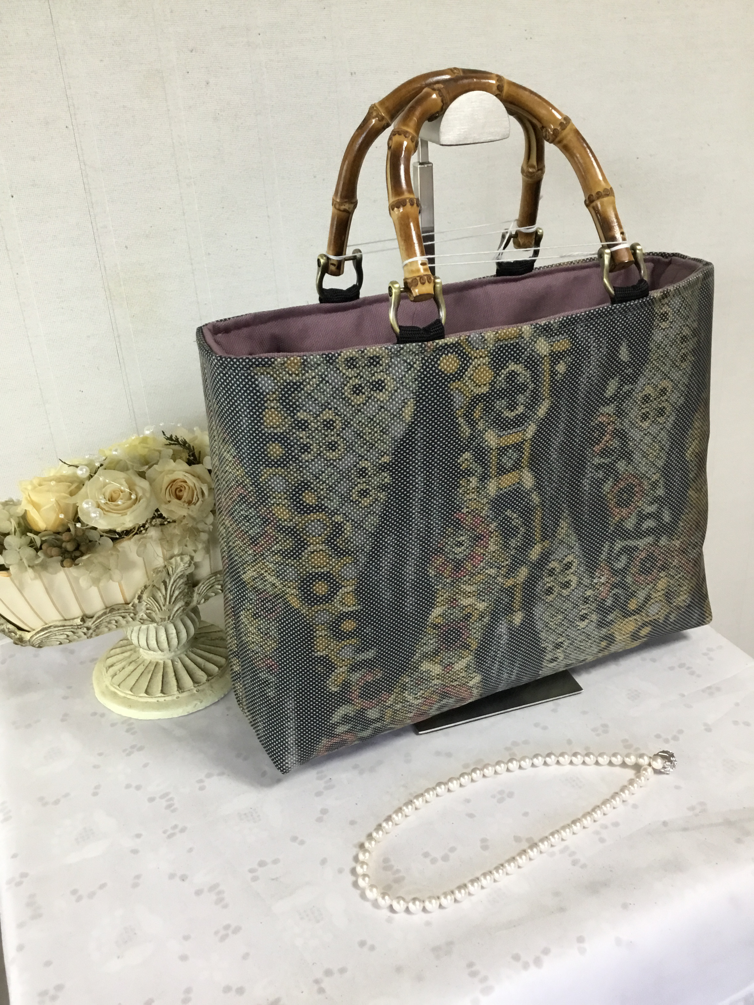 花ぷらら・春のお出かけ・シンプルで使いやすい・洋服でも着物でも使える・ハンドメイド・大島紬・トートバッグ・452