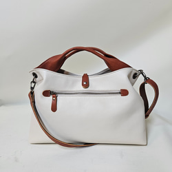 新作　日本製 人気トートバッグのマグネットベルト開閉式姫路レザーバージョン登場❗　色の組み合わせ自由♪︎　 5枚目の画像