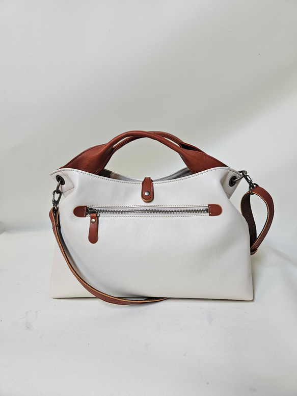 新作　日本製 人気トートバッグのマグネットベルト開閉式姫路レザーバージョン登場❗　色の組み合わせ自由♪︎　 5枚目の画像