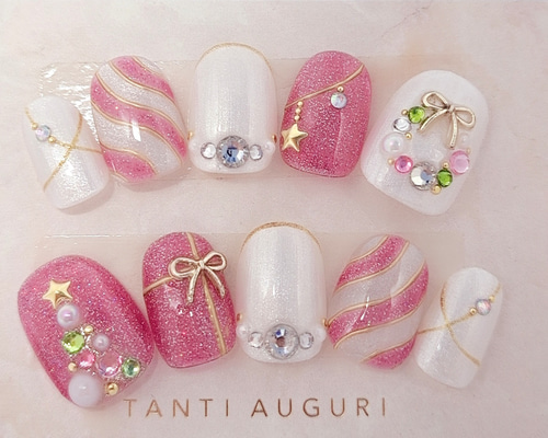 【オーダー】ネイルチップ クリスマスネイル キラキラネイル ピンクネイル ピンククリスマスネイルチップ ネイルチップ（つけ爪） ふらっふぃ