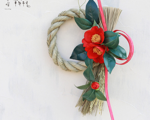 約幅27cm◇ お正月 しめ縄リース 赤椿 しめ飾り しめ縄 アーティ