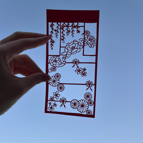 受注販売】オーダーメイド立体切り絵（オブジェ等）［写真は『椿