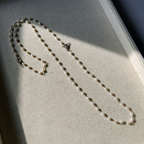 Perla parva✴︎小粒淡水パールロングネックレス✴︎ブレスレットとネックレスに分けても使える2way仕様 6枚目の画像