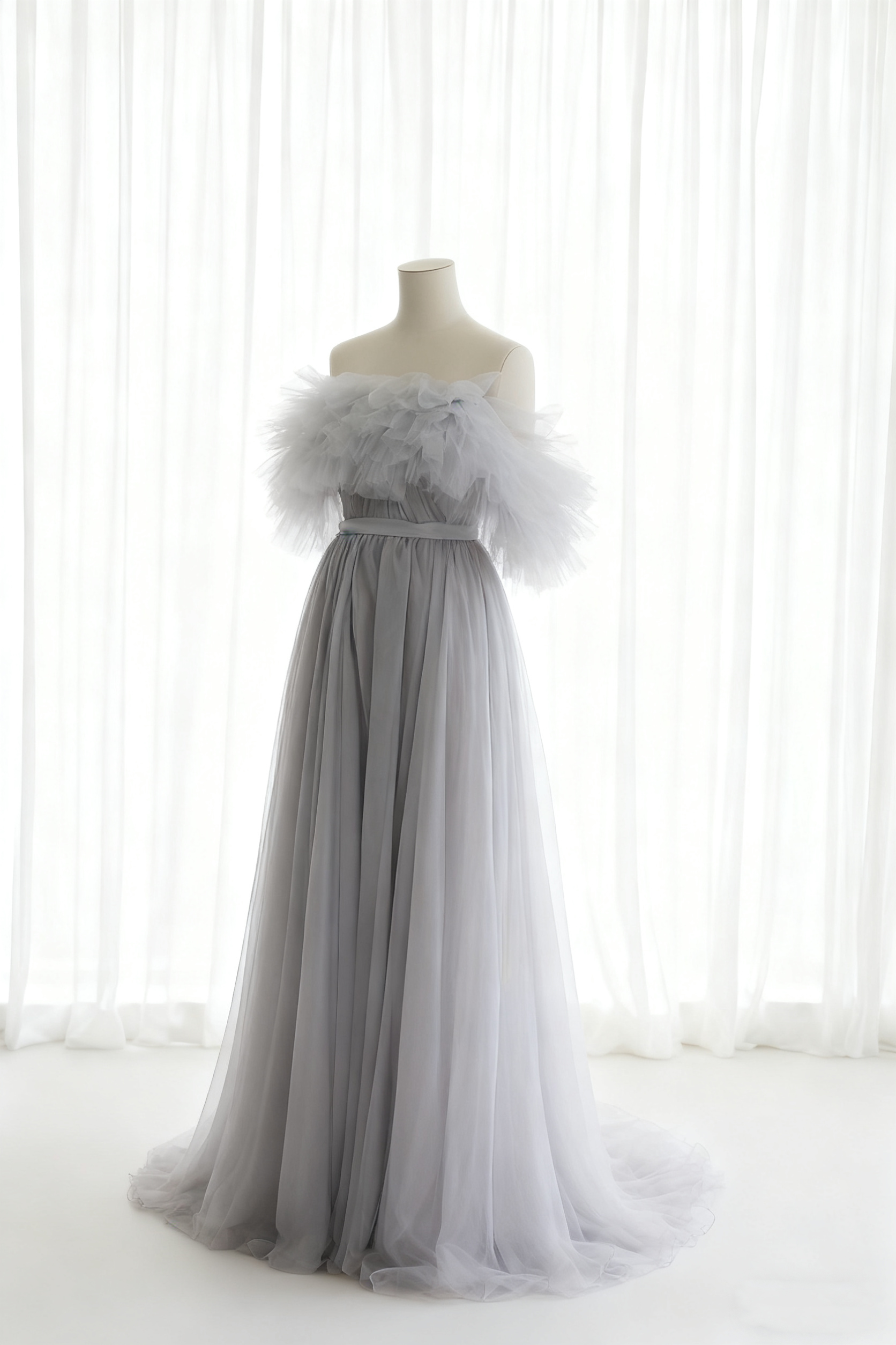 送料無料！カラードレス グレー  オフショルダー ソフトチュール  Aライン ブライダル 前撮り