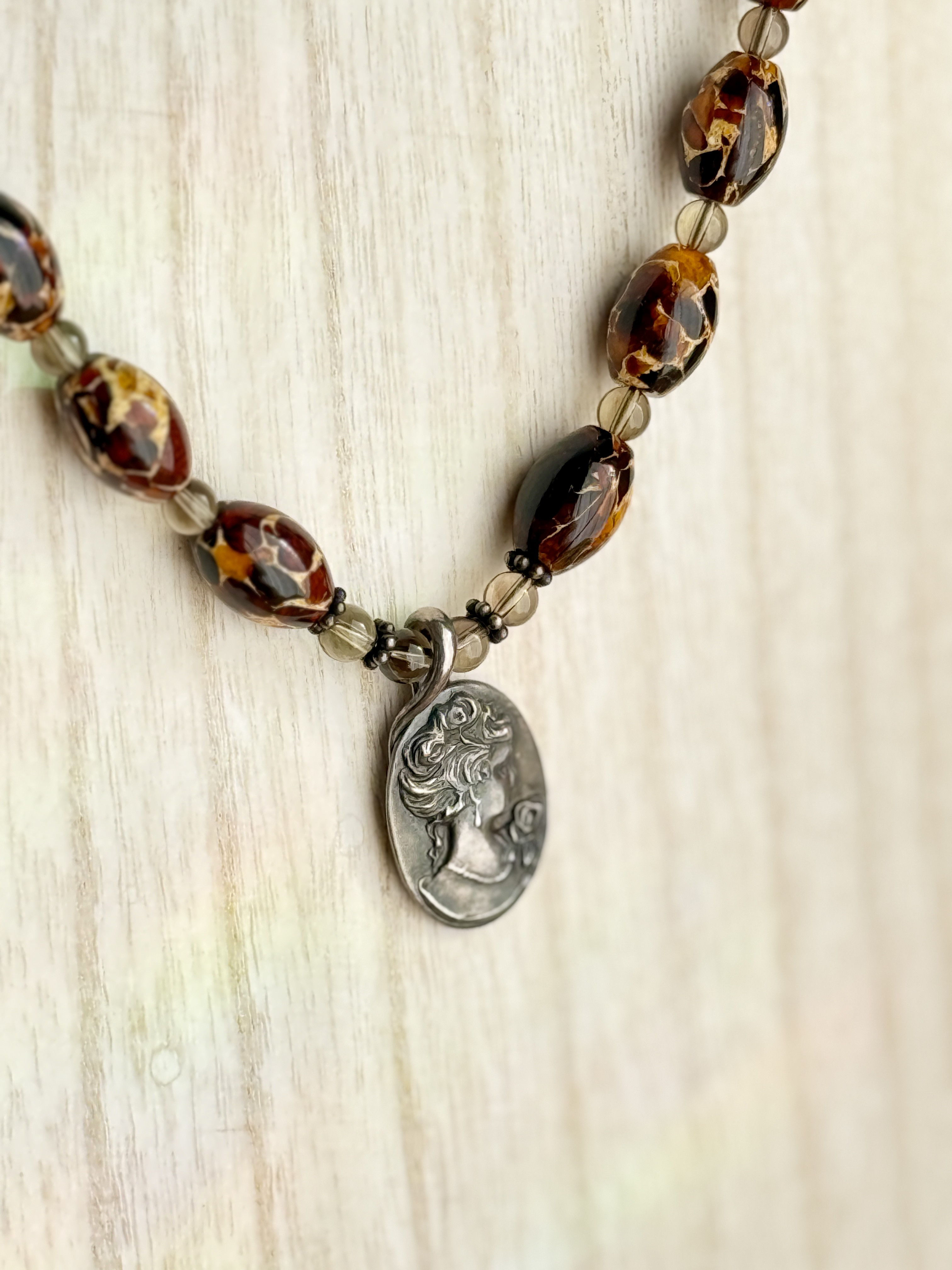 【純銀ピュアシルバーSV999】カメオ、琥珀、スモーキークオーツネックレス
