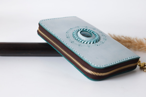 【限定価格】大容量牛革手作りファスナー長財布トラベルケース 女性財布　手染め / 総手縫い 8枚目の画像