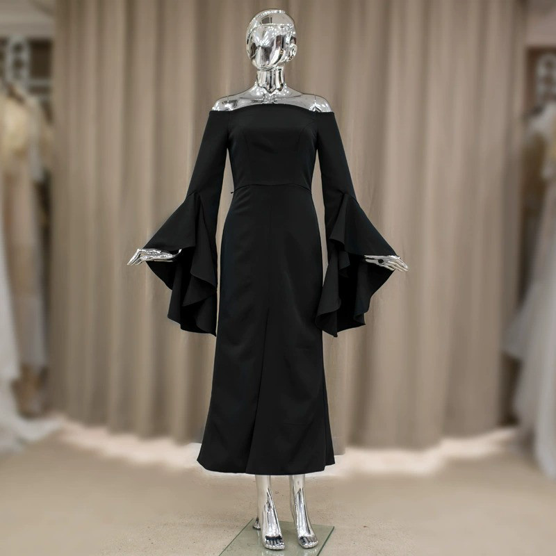 オフショルダー 白 黒 長袖 サテン ウェディングドレス 高級感 花嫁 パーティー 演奏会 二次会 前撮り HL473