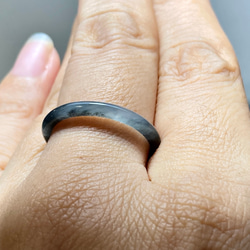 L15-01 細身 氷種 16.5号 黒翡翠 グアテマラ産 A貨 本翡翠 くりぬき リング 9枚目の画像