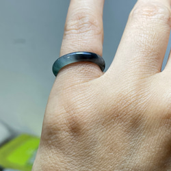 L15-02 ピンキーリング 氷種 6.0号 グアテマラ産 A貨 本翡翠 くりぬき リング 黒翡翠 10枚目の画像