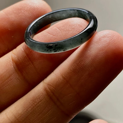 L15-03 氷糯種 18.0号 黒翡翠 グアテマラ産 A貨 本翡翠 くりぬき リング 8枚目の画像