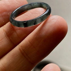 L15-03 氷糯種 18.0号 黒翡翠 グアテマラ産 A貨 本翡翠 くりぬき リング 9枚目の画像