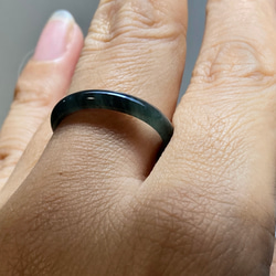 L15-03 氷糯種 18.0号 黒翡翠 グアテマラ産 A貨 本翡翠 くりぬき リング 13枚目の画像