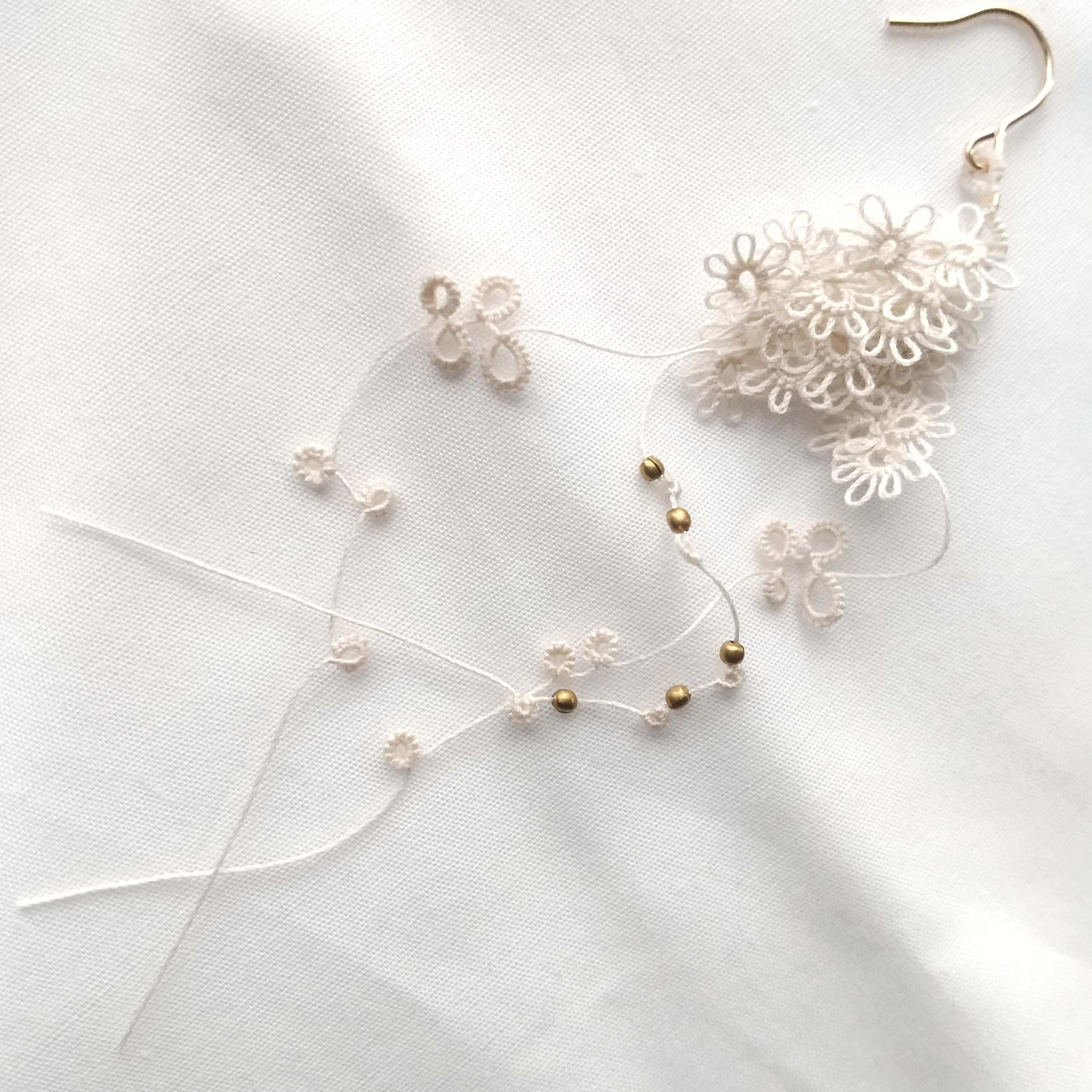 NARA_ピアス・イヤリング（片耳）_シロ