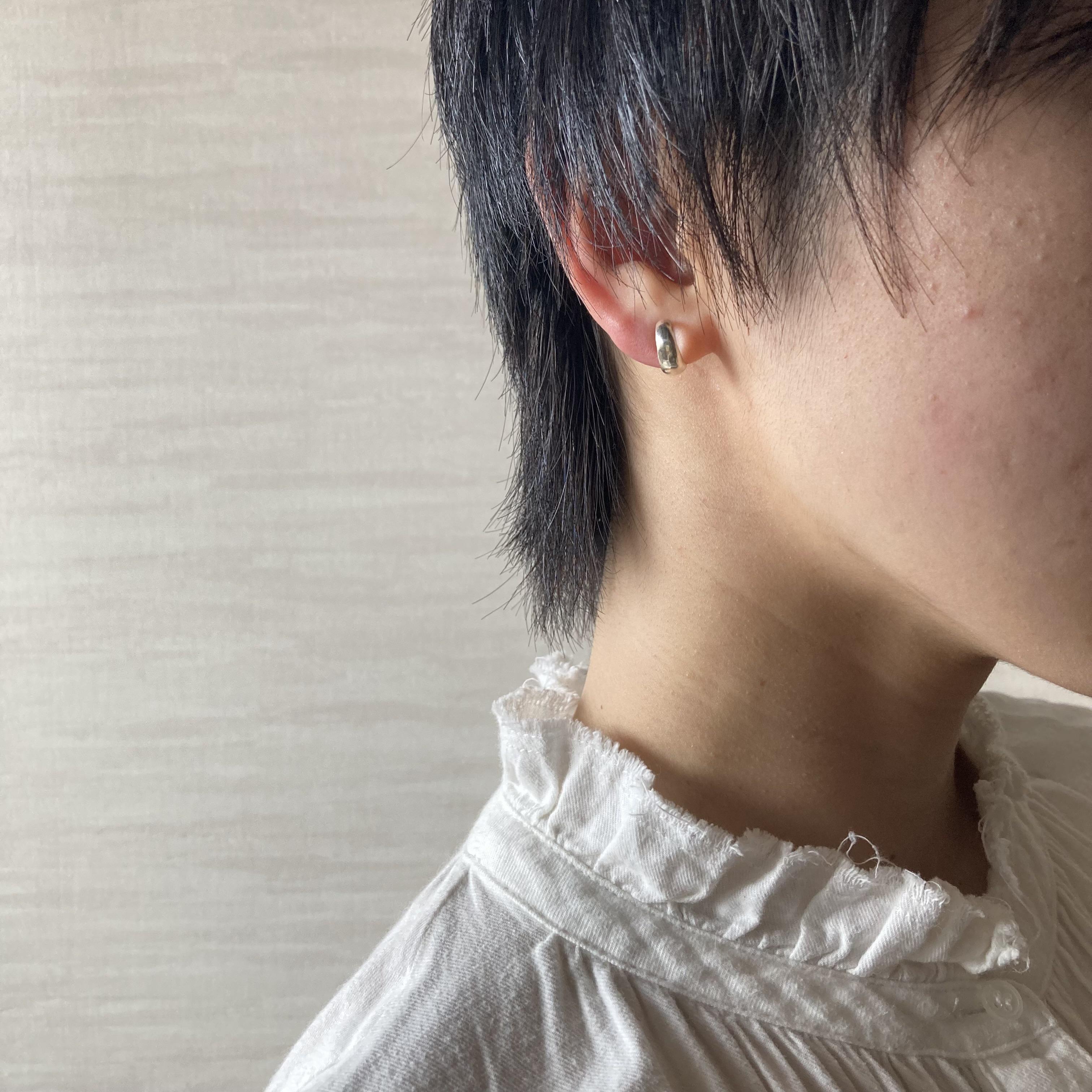 まるでピアス。「の」の字のイヤリング nonoji earring【silver925】　シンプル　シルバー925