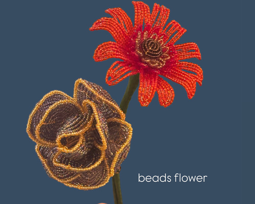 赤のガーベラ/青紫のローズビーズフラワー2輪】花/プレゼント/シック