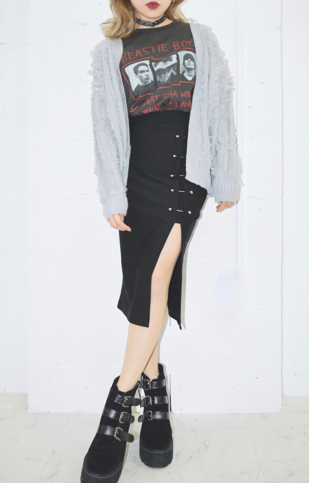 Pierce Design Slit Skirt　スカート　黒　モノトーン