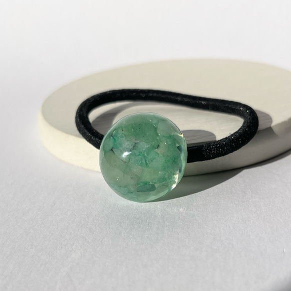 アベンチュリンのヘアゴム / レジン / 天然石 1枚目の画像