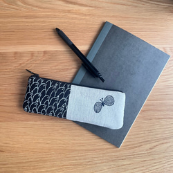 mina perhonen smile flower ミニ ポーチ ミナペルホネン の刺繍生地