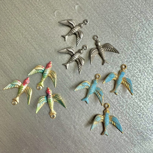 60s ヴィンテージ 鳥モチーフメタルチャームパーツ シルバー（2個