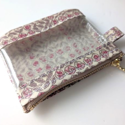 XXS-3　リバティ　ラミ　クリアポーチ　カードサイズ 　スリーピングローズ　♡皆川明氏とのコラボ 5枚目の画像