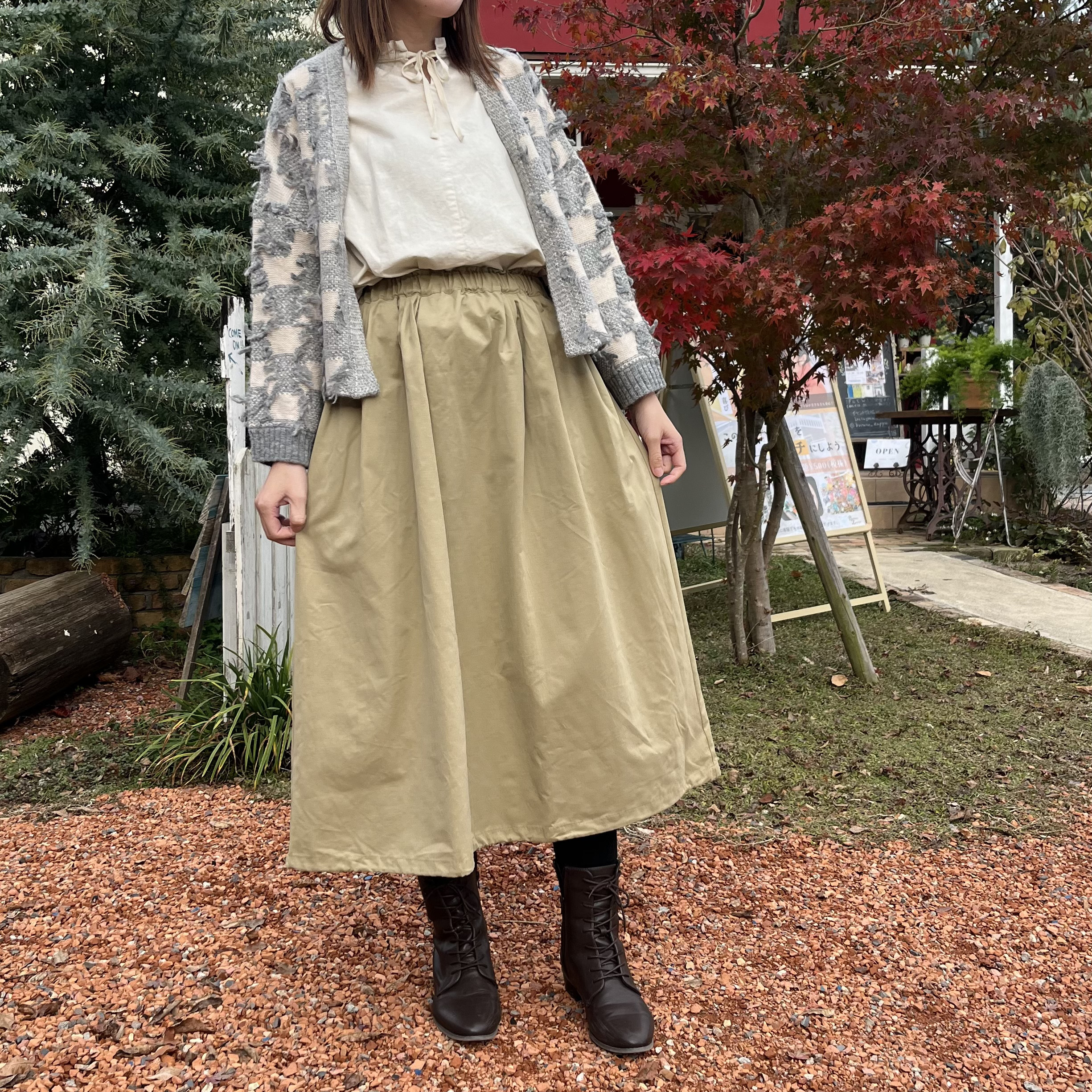 ピーチ起毛タックスカート