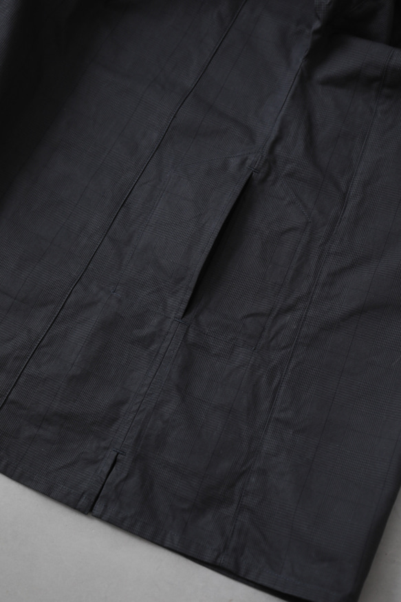 Gender-free tops / charcoal checked pattern 3枚目の画像