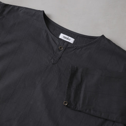 Gender-free tops / charcoal checked pattern 2枚目の画像