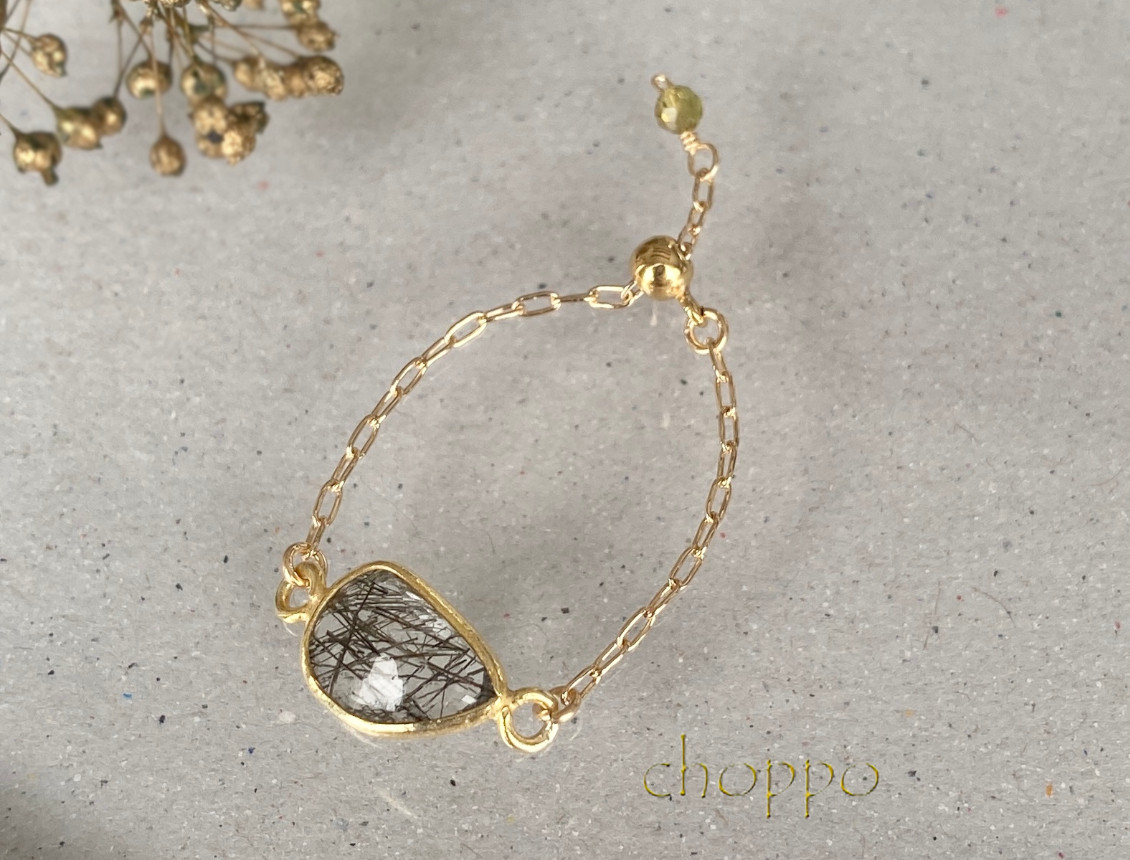 Roseリング　トルマリンクォーツ　チェーンリング　14kgf　フリーサイズ　10月　誕生石　天然石　モノトーン　黒