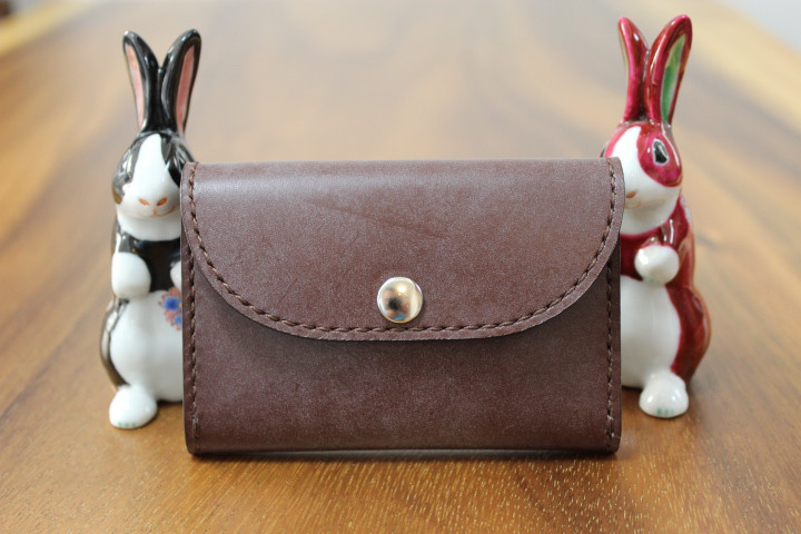 Ｈｅａｒｔ＆Ｄｉａ　手縫い　カードケース　ブライドルレザー（ブラウン）