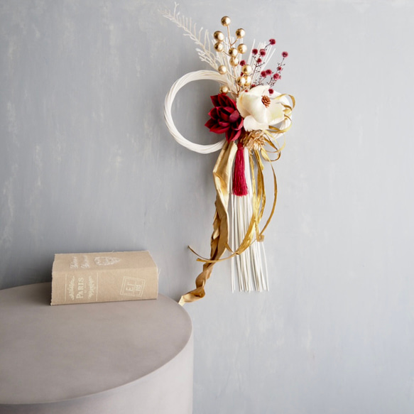 アートフラワーウォール《ゴールド煌めく赤と白の静寂》ドライフラワー | しめ縄 2枚目の画像