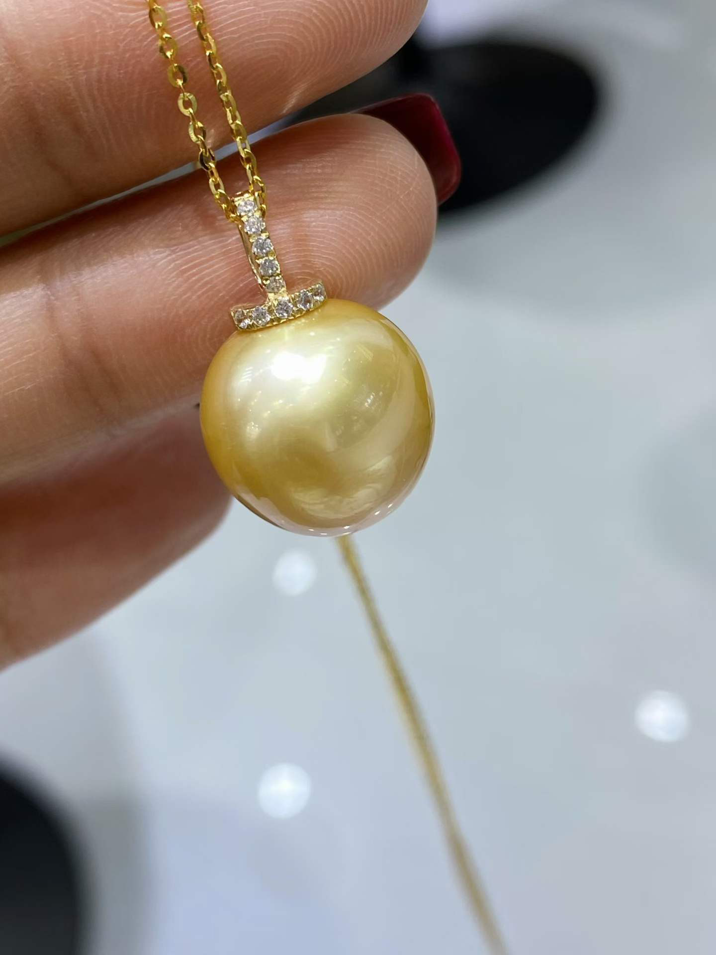 【高級】南洋真珠　万能金具ペンダントトップk18 5512